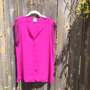 Cabi Medium Fuscia Shirt